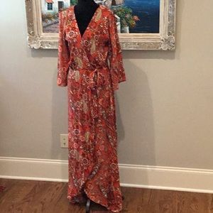 Beautiful Maxi Wrap Dress Size Small